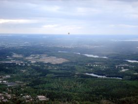 Kaukainen pallo