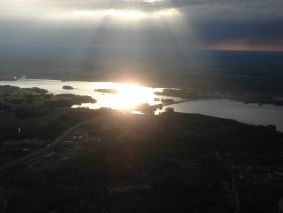Tunnelmaa 
Rajasalmen silloilla