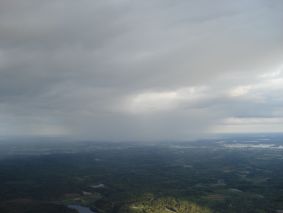 Lempäälän suunnassa sataa